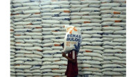 Pemprov Riau Pastikan Stok Beras Premium Masih Aman