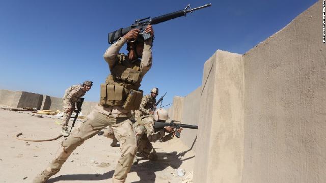 Pentagon Sebar Video Pasukan AS Serbu Markas ISIS di Afghanistan 