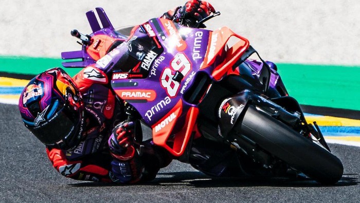 Martin Juara MotoGP Prancis, Marquez Membuat Kejutan Naik Podium