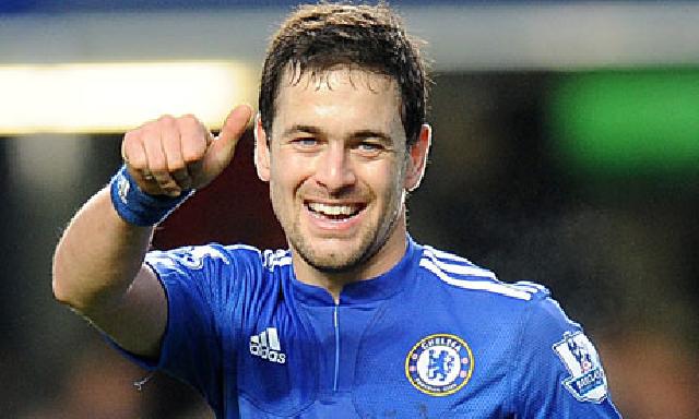Joe Cole Menjadi Milik Aston Villa