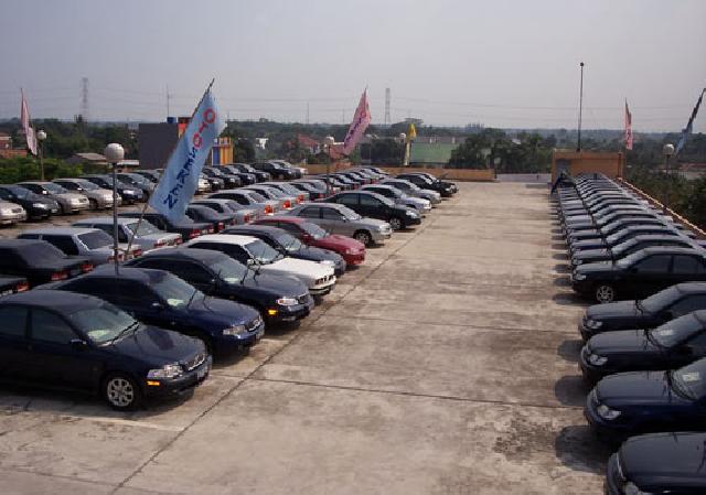   Hati-hati Beli Mobil Bekas Kredit Macet