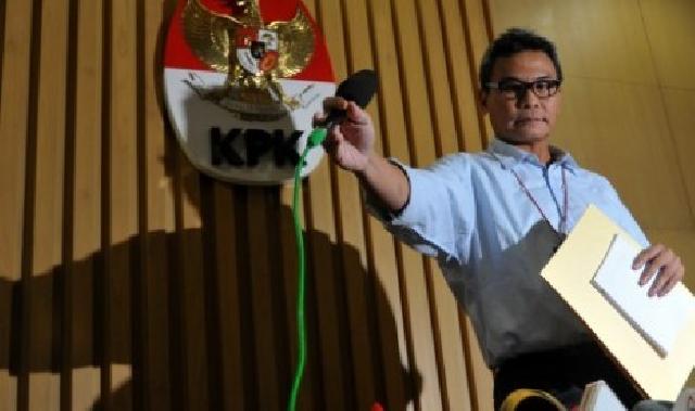  KPK Geledah Kantor Penyuap Akil Mochtar di Cibinong