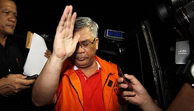  Ini Dia Gaya Ben Ali dan Akil Mochtar Timbun Duit