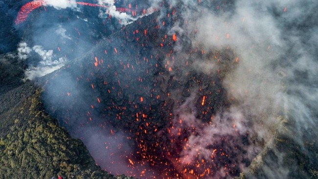 Kamchatka Rusia Dihantam Erupsi Gunung Api Usai Diguncang Gempa Besar