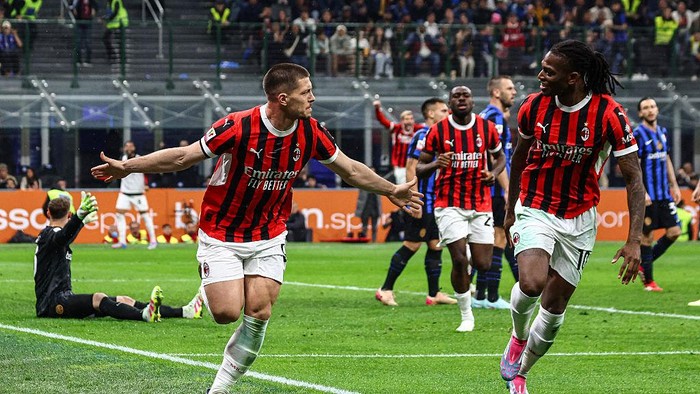 Rossoneri ke Final Coppa Italia Usai Hajar Inter 3-0