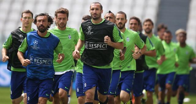 Tanpa Chiellini, Allegri Umumkan Skuad Lengkap Juventus