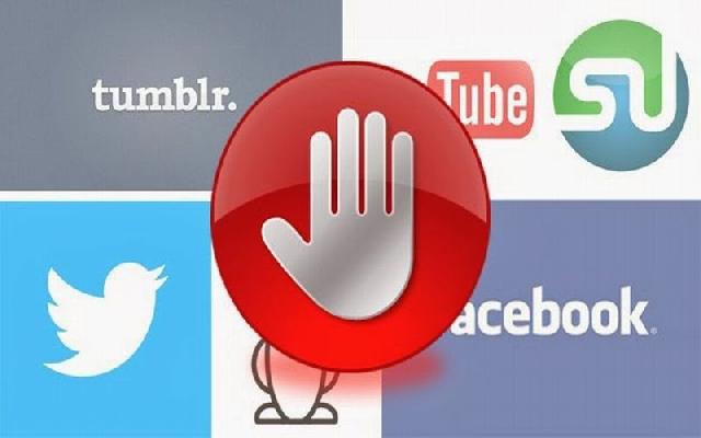  Tak Ada Untungnya, Pemerintah Harus Tutup facebook dan YouTube 