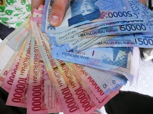 Orang Indonesia Maunya Dapat Uang Secara Instan