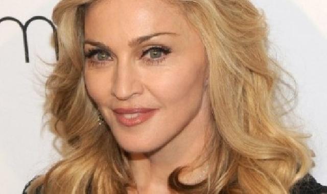 Wow, Ratu Pop Madonna Pelajari Alquran