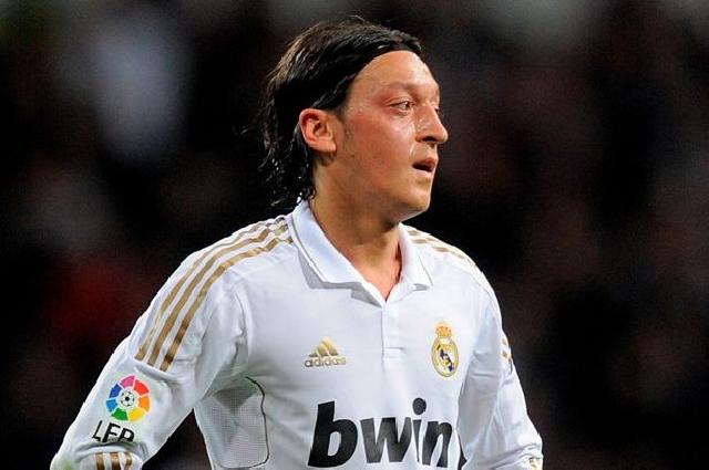  Jual Ozil ke Arsenal, Madrid balik tikam Spurs