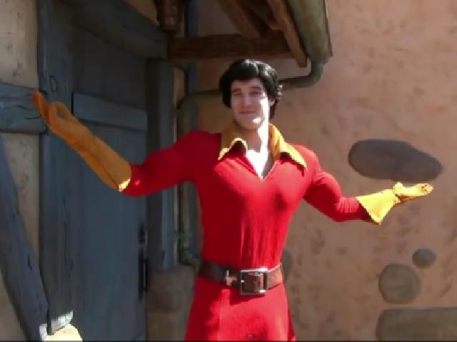 Mantan Aktor Disney World Tewas Habis Nyalakan Kembang Api