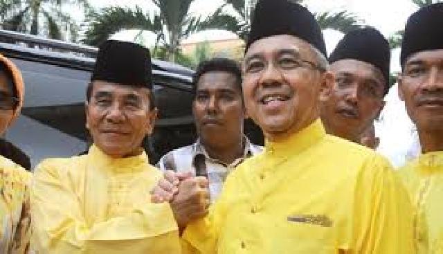 Didepan DPP, Sukarmis Bertekad Menangkan Anas - Andi