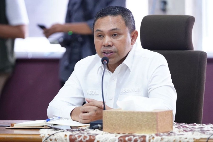 Gubernur Wahid Ingin Penerbangan Haji dari Riau Tanpa Transit ke Batam