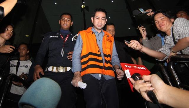  Warga Sering Lihat Adik Ratu Atut Ngebut Malam Minggu