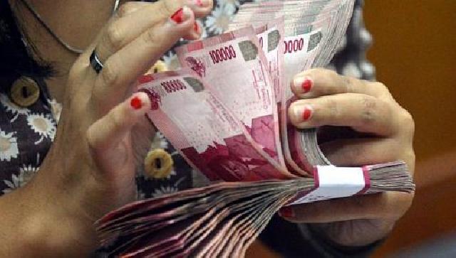  Nilai Rupiah Tertahan di Level Rp11.700