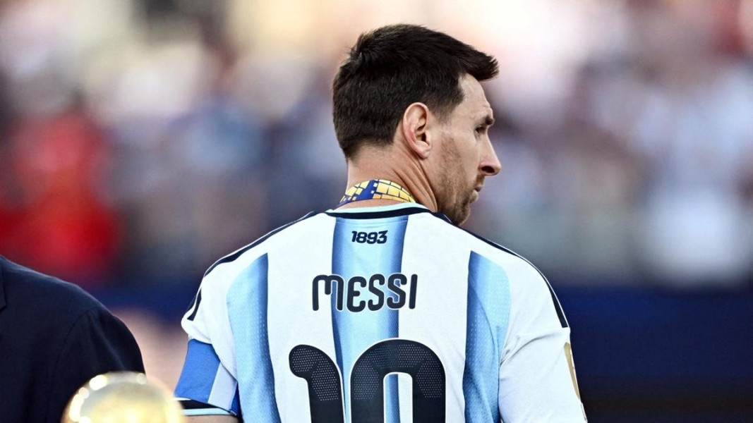Kabar Sedih Dunia Sepakbola: Messi Nyatakan Pensiun dari Timnas Argentina