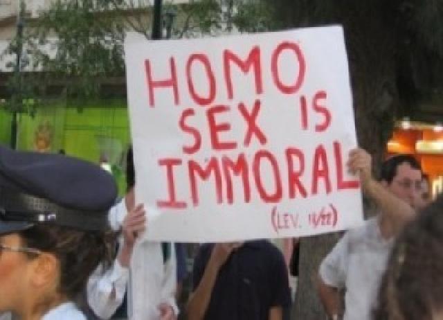  Astaghfirullah, Kaum Gay akan Bangun Masjid Khusus 