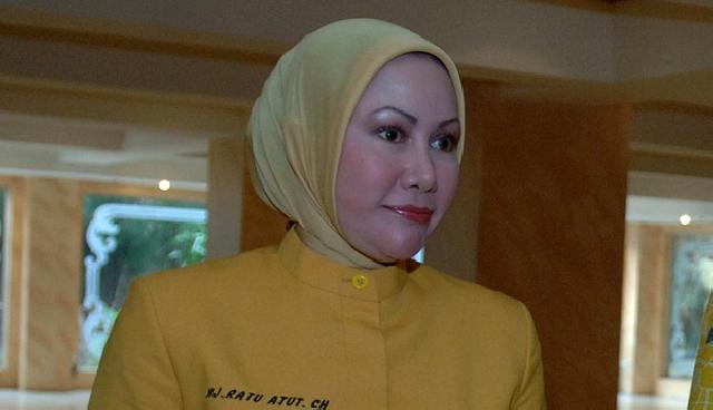 Ratu Atut Akhirnya Muncul di Hadapan Publik