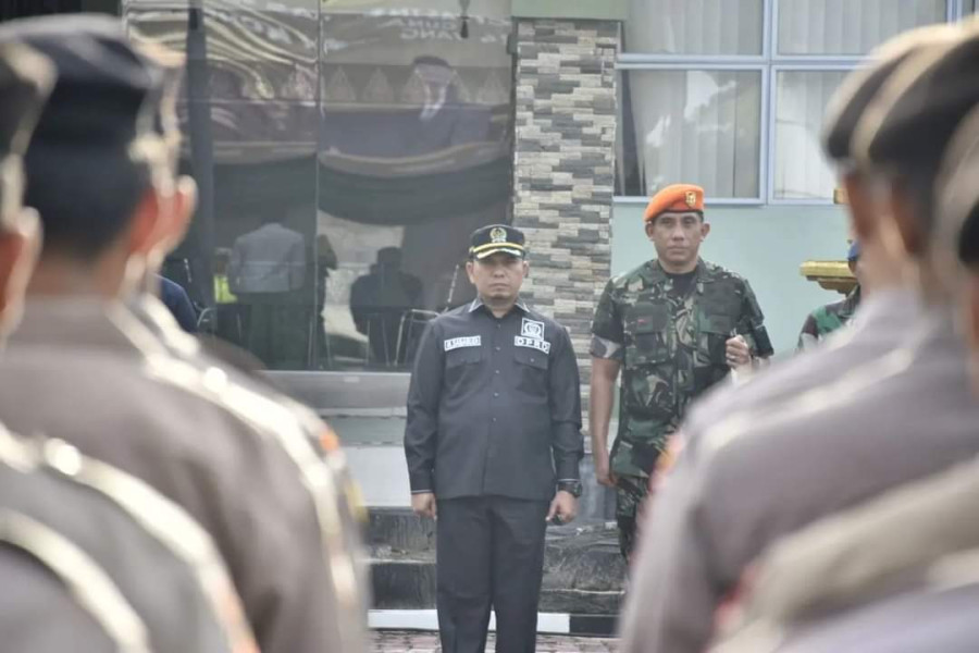 Wujudkan Pemilu Damai 2024, Ketua DPRD Pekanbaru Hadiri Apel TNI Polri