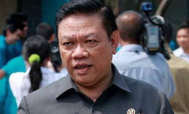 Menko Kesra Pimpin Rapat Bencana Asap di Lanud Pekanbaru
