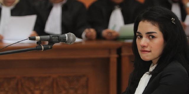  Nikita Mirzani Pasrah Bakal Dipenjara Lagi
