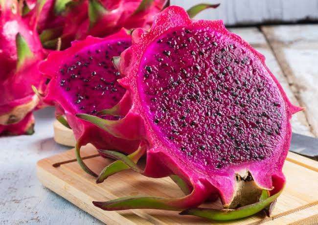 Bukan Hanya Nikmat, Buah Naga Ternyata Sangat Bermanfaat untuk Kesehatan