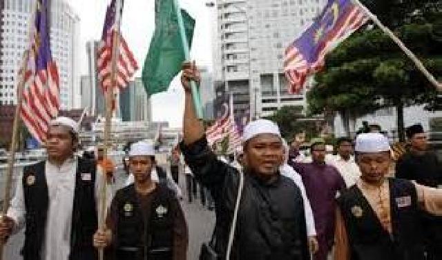 Ramadhan di Malaysia, Makan Sembarangan Dipenjara 12 Bulan