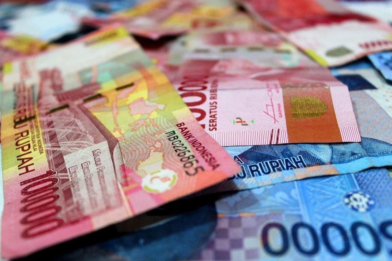 Asiik, BLT 600 Pekerja Resmi Diberikan Jokowi Mulai Hari ini