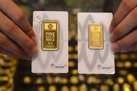 Harga Emas Antam di Pegadaian Jebol ke Rp2,04 Juta Hari Ini