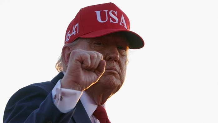 Apa Itu Penyakit Chronic Venous Insufficiency yang Menyerang Presiden AS Donald Trump?