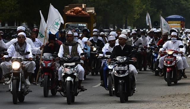 Gubernur Jawa Tengah Ogah FPI Dibubarkan