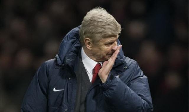 Arsene Wenger: Saya akan Tetap di Arsenal