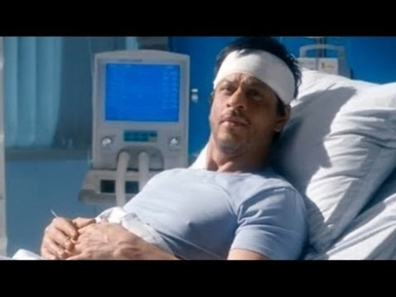 Pastikan Dirinya Sembuh, Shah Rukh Khan Muncul dengan Rambut Tergerai: Netizen Sebut Mirip Johnny Depp