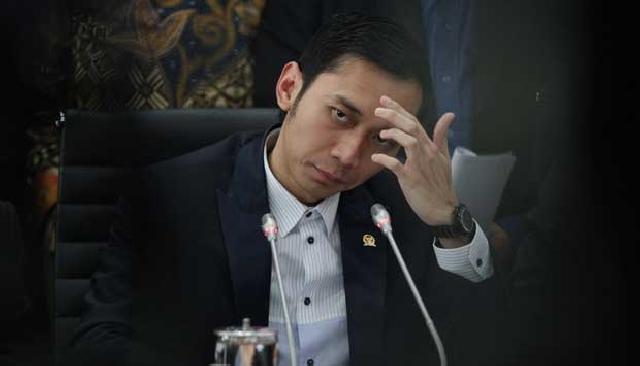 KPK Vs Polri, Demokrat Anggap Jokowi Belum Tegas  