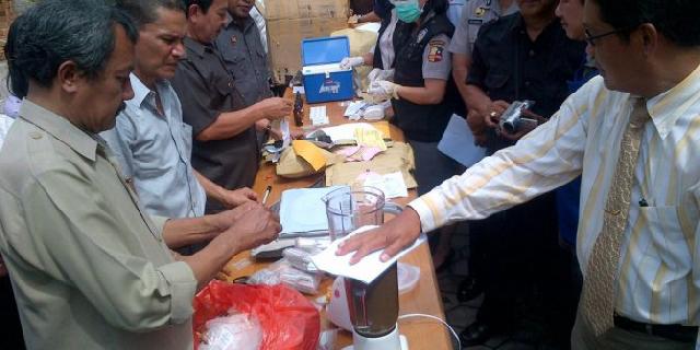  2,5 Kg sabu dan 5.230 butir ekstasi diblender di Polda Sumut