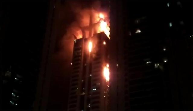 Apartemen 79 Lantai di Dubai Terbakar, Ratusan Orang Dievakuasi