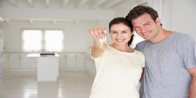  Dari Pada Cincin Tunangan, Perempuan Sekarang Lebih Pilih Rumah 