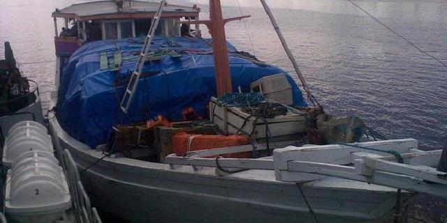  Speed Boat Malaysia yang Mencuri Ikan di Perairan Bantan Diamankan