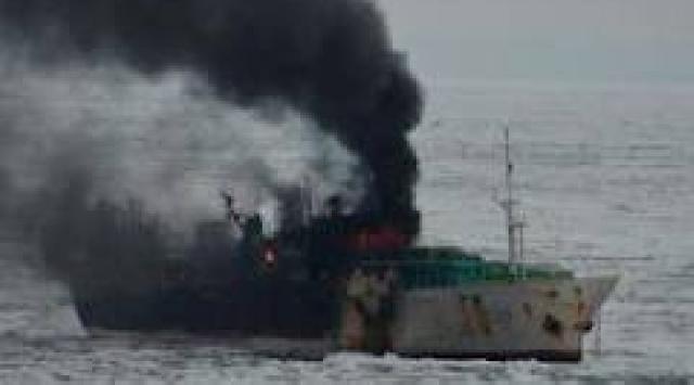 Tadi Pagi, Kapal Pembawa Sembako Terbakar di Muara Sungai Dumai
