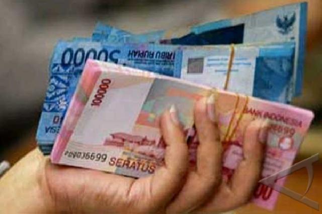  Wah, Rupiah Tembus Rp 11.000 Per Dollar AS