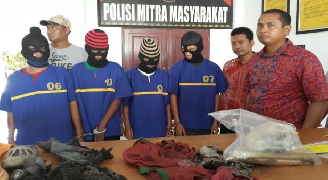 Dalang Pemutilasi di Riau Ternyata Anak Penjual Sate  