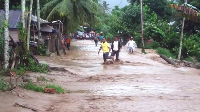 3.519 Jiwa Korban banjir di Kampar Dapat Bantuan