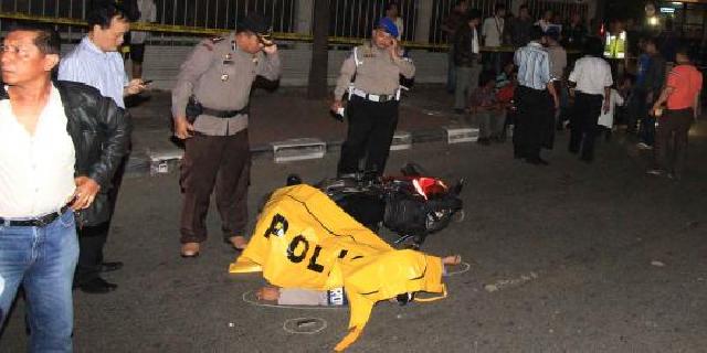 Penembak Bripka Sukardi empat orang, naik Vixion merah