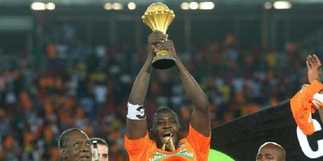 Hanya 24 Jam, 10 Klub Antre Mau Bajak Yaya Toure adri City
