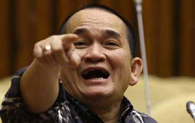  Ruhut Diperiksa KPK dalam Kasus Anas Urbaningrum