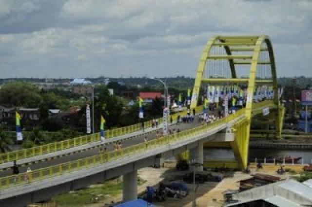 Target Rampung Jembatan Siak III Diundur Oktober 2014