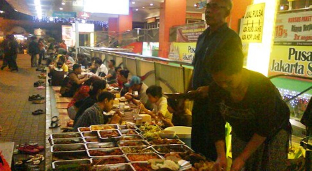 Yuk, Mampir ke Blok M yang Kini Jadi Magnet Kuliner Baru di Kawasan Jakarta Selatan