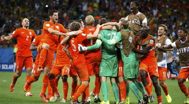 Adu Penalti, Belanda Singkirkan Mimpi Kosta Rika 