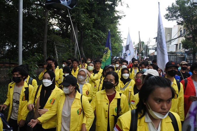 Gabung Demo Akbar BEM SI 11 April, Mahasiswa Unhas Terbang ke Jakarta 