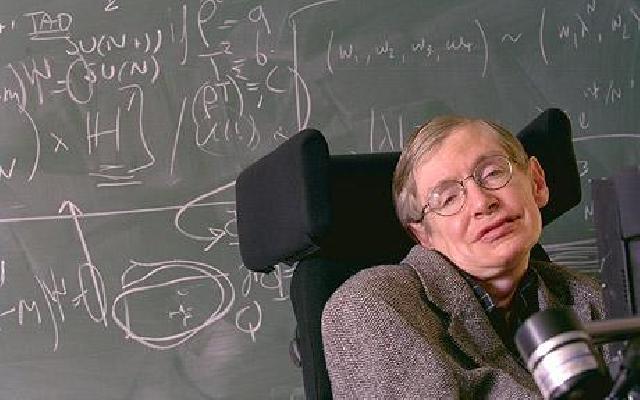  Stephen Hawking: Manusia Bisa Hidup Abadi